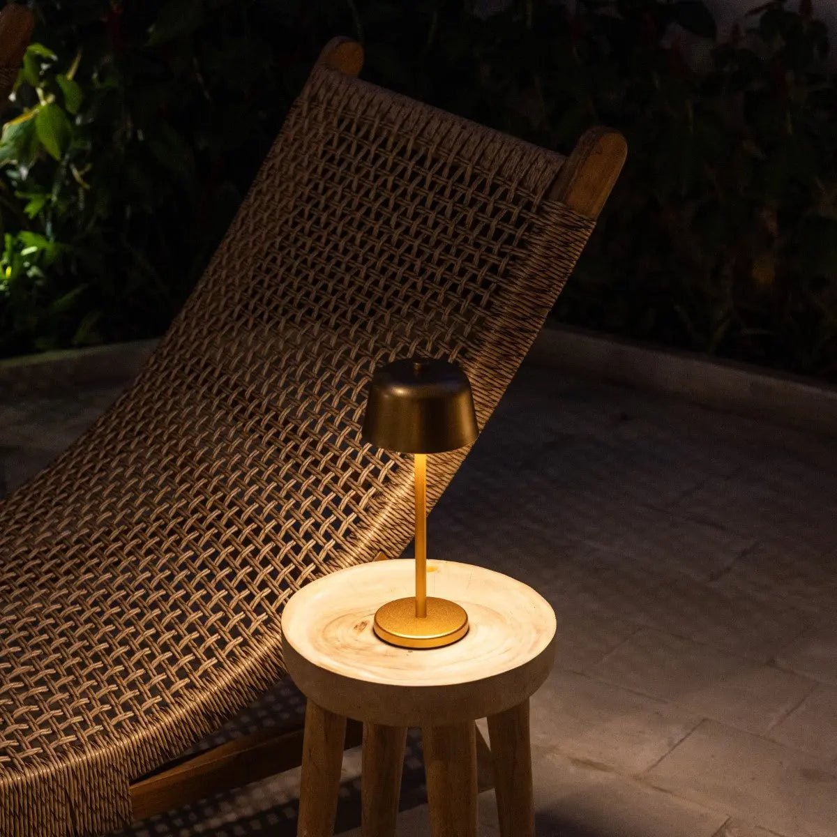 Wiederaufladbare LED Tischlampe Anton Gold dimmbar kabellos