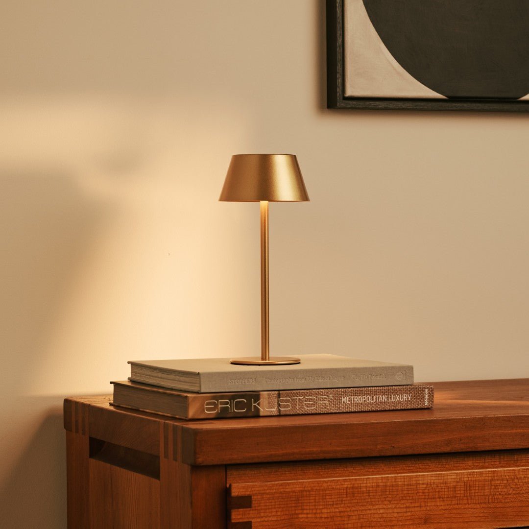 Aufladbare LED Tischlampe Milou Gold dimmbar kabellos