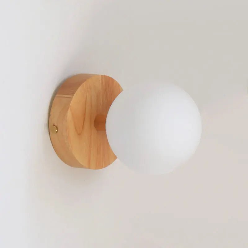 Wiederaufladbare LED Wandlampe Richella Holz Glas dimmbar kabellos