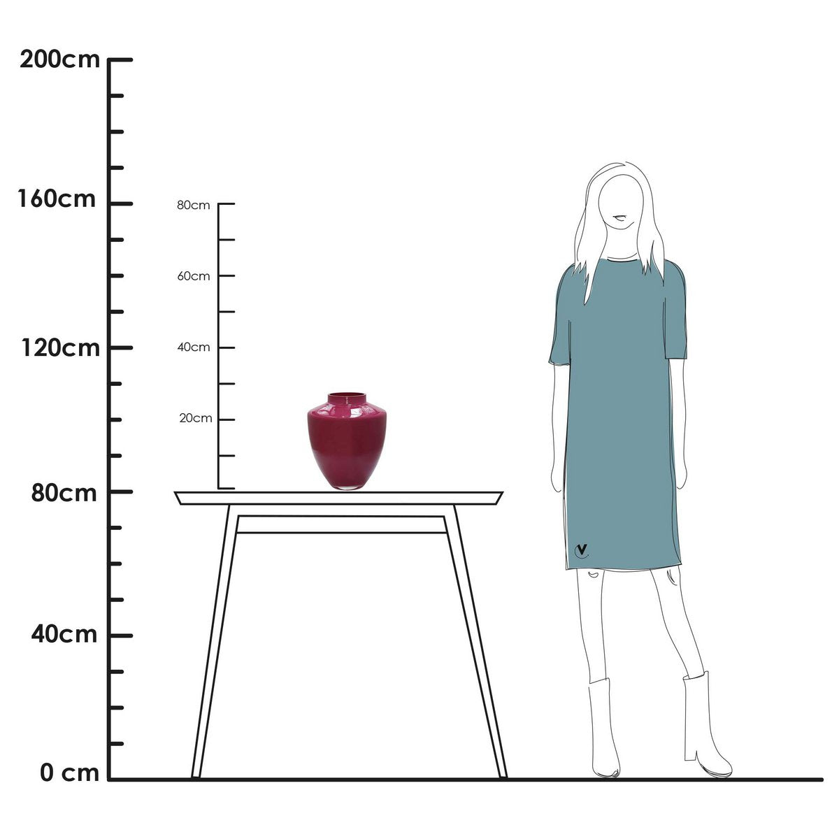 Vasenskizze Mit Höhe 29 Zentimeter auf Esstisch