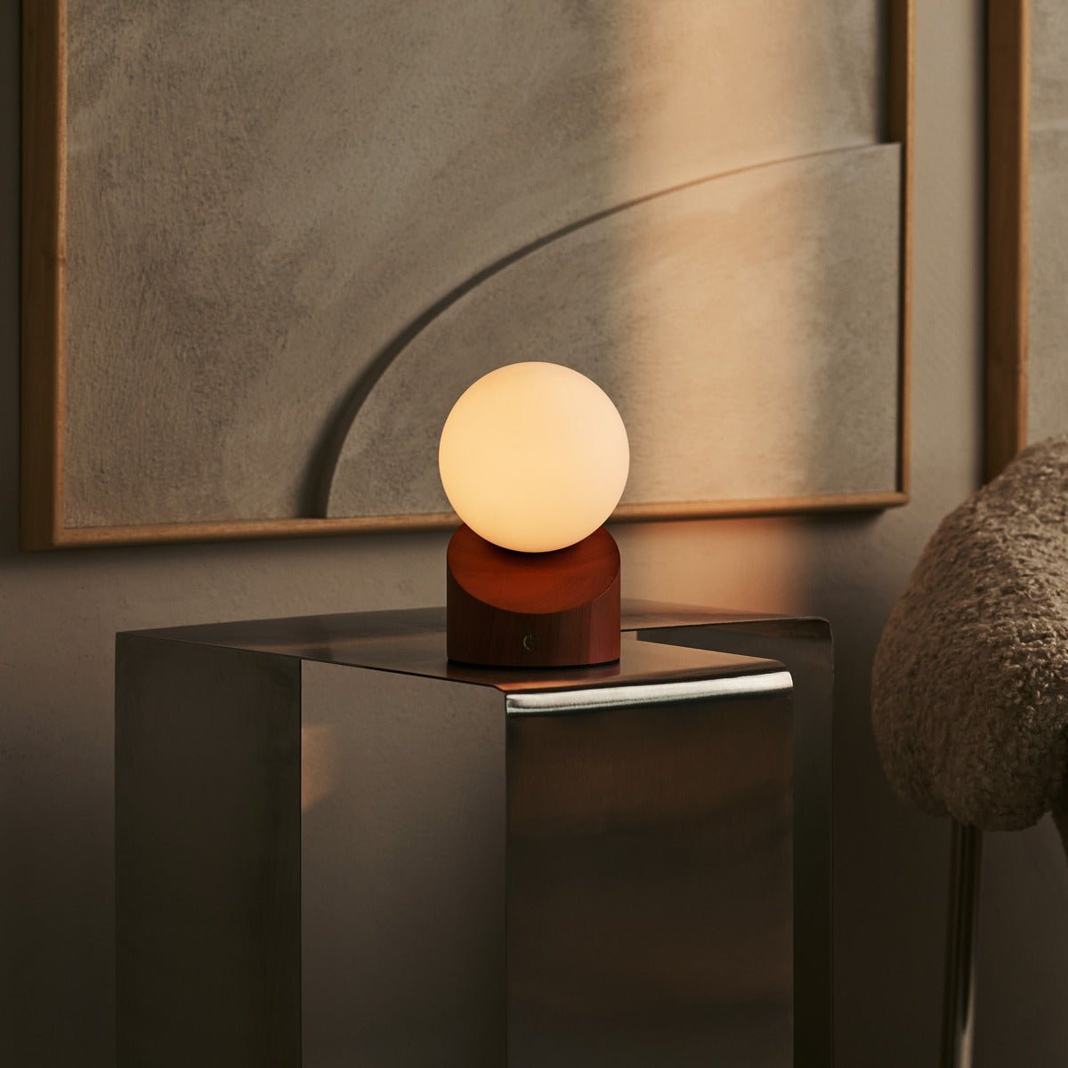 LED Tischlampe Morris Chestnut Brown dimmbar kabellos