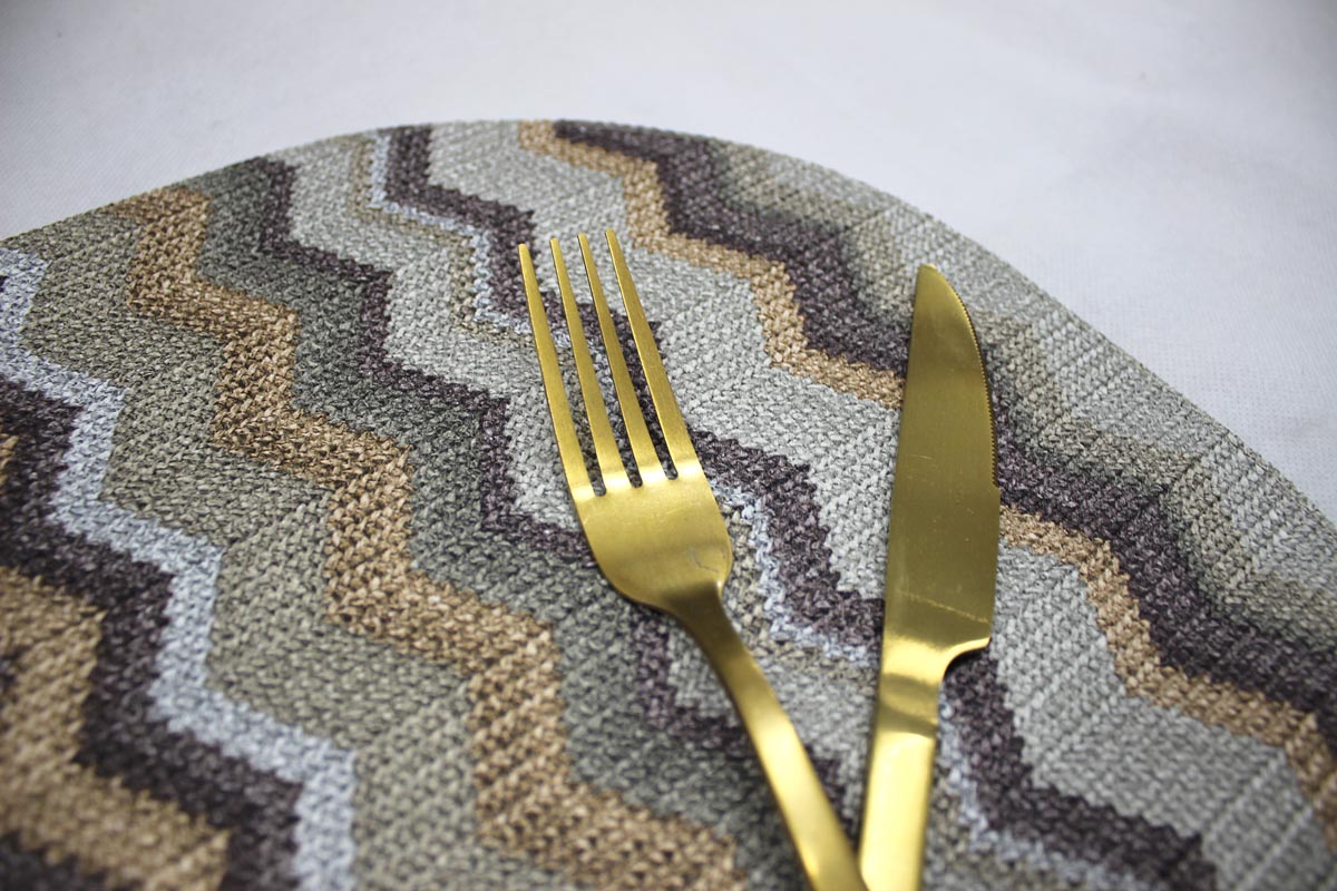 Signature 6-er Tischsets oval Zickzack