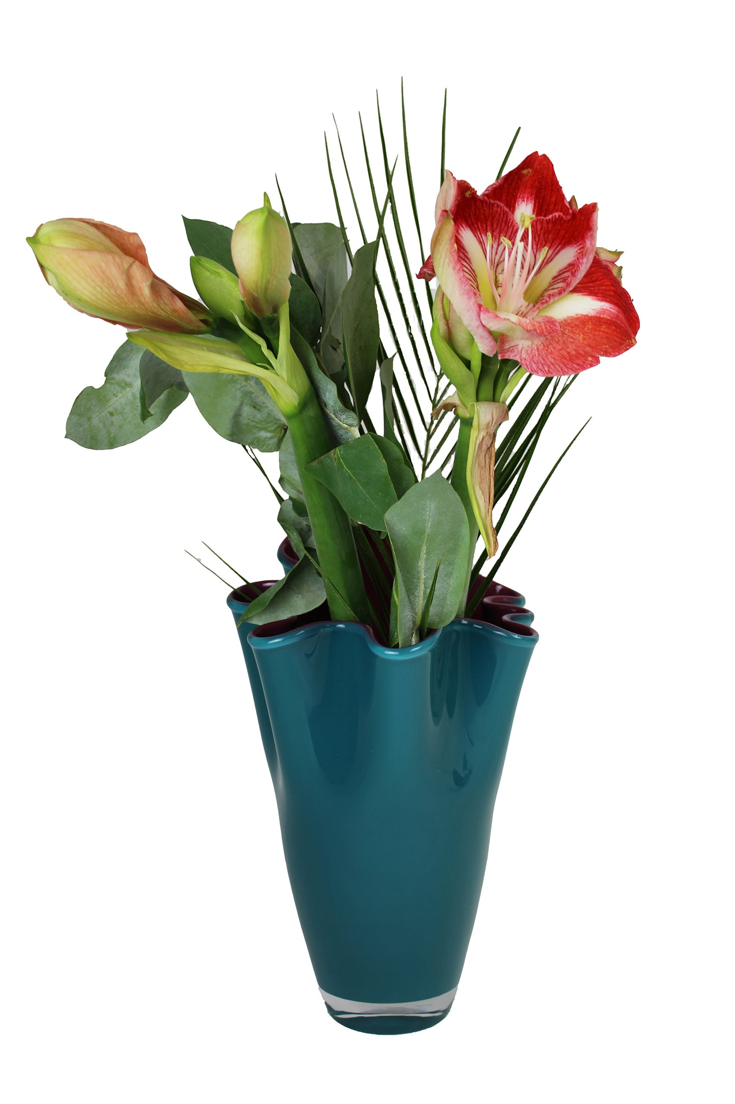 Tischvase türkis aus Glas mit Blumenstrauß