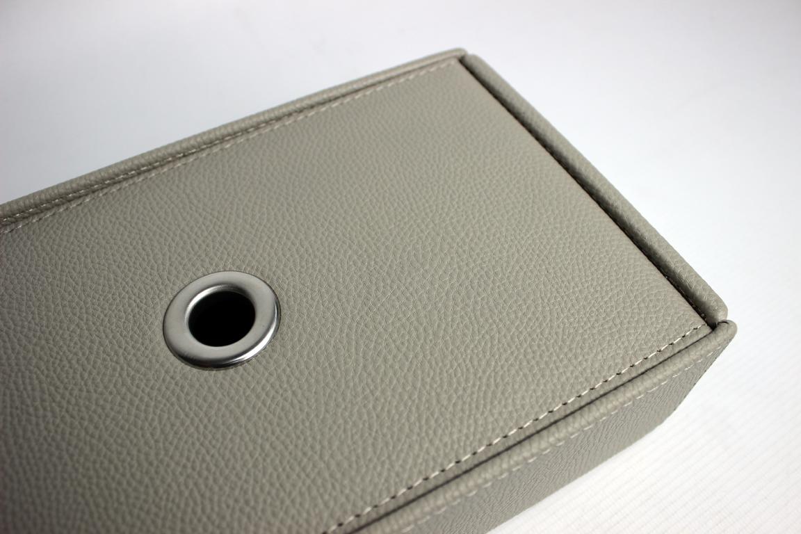 Signature tissue box faux leather crocodile