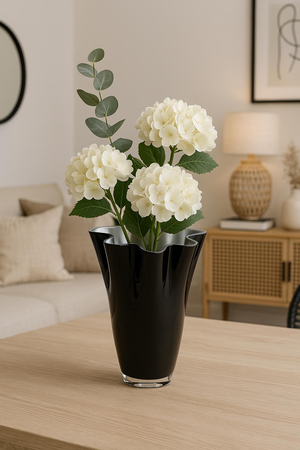 Signature vase glass two-tone