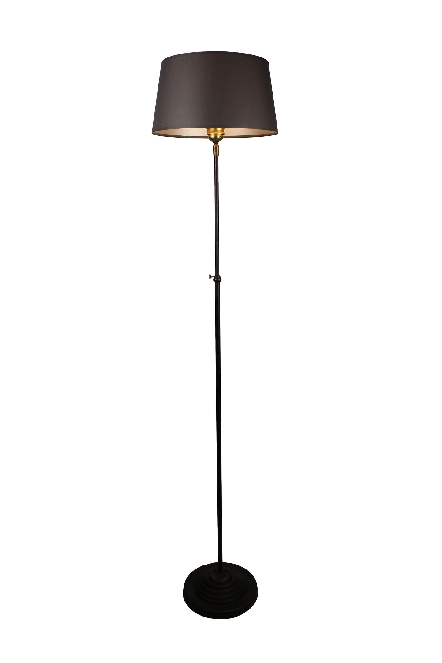 Stehlampe aus Metall braun mit Stoffschirm taupe
