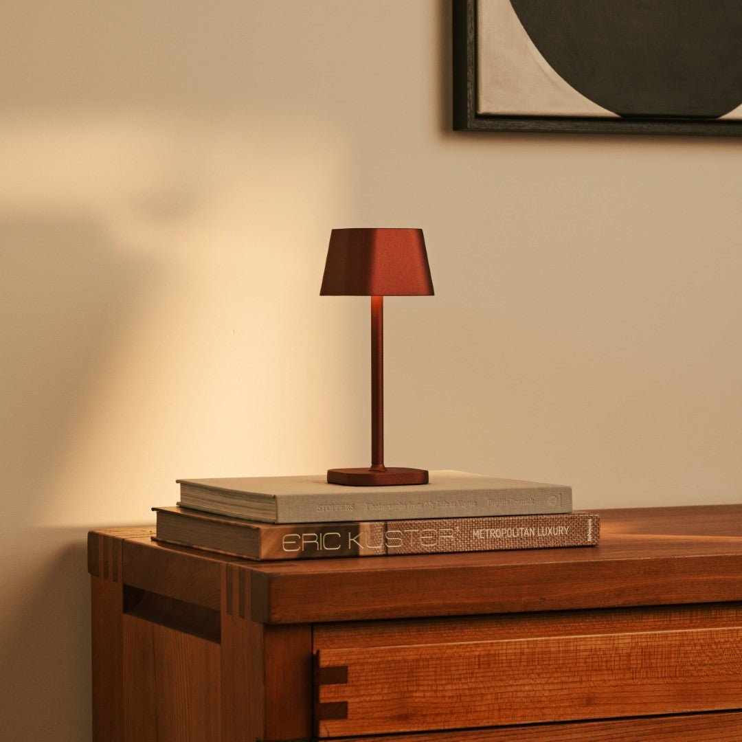 Aufladbare LED Tischlampe AVA Bronze dimmbar kabellos
