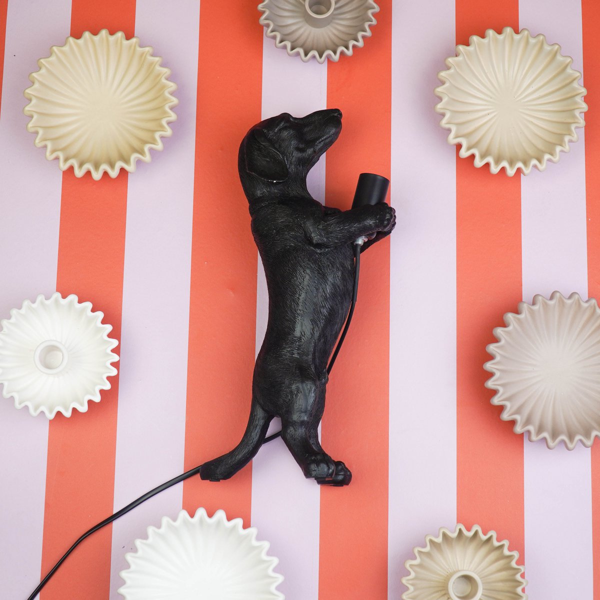 Tischlampe Dackellampe Polyresin Schwarz E14 10x15x38cm