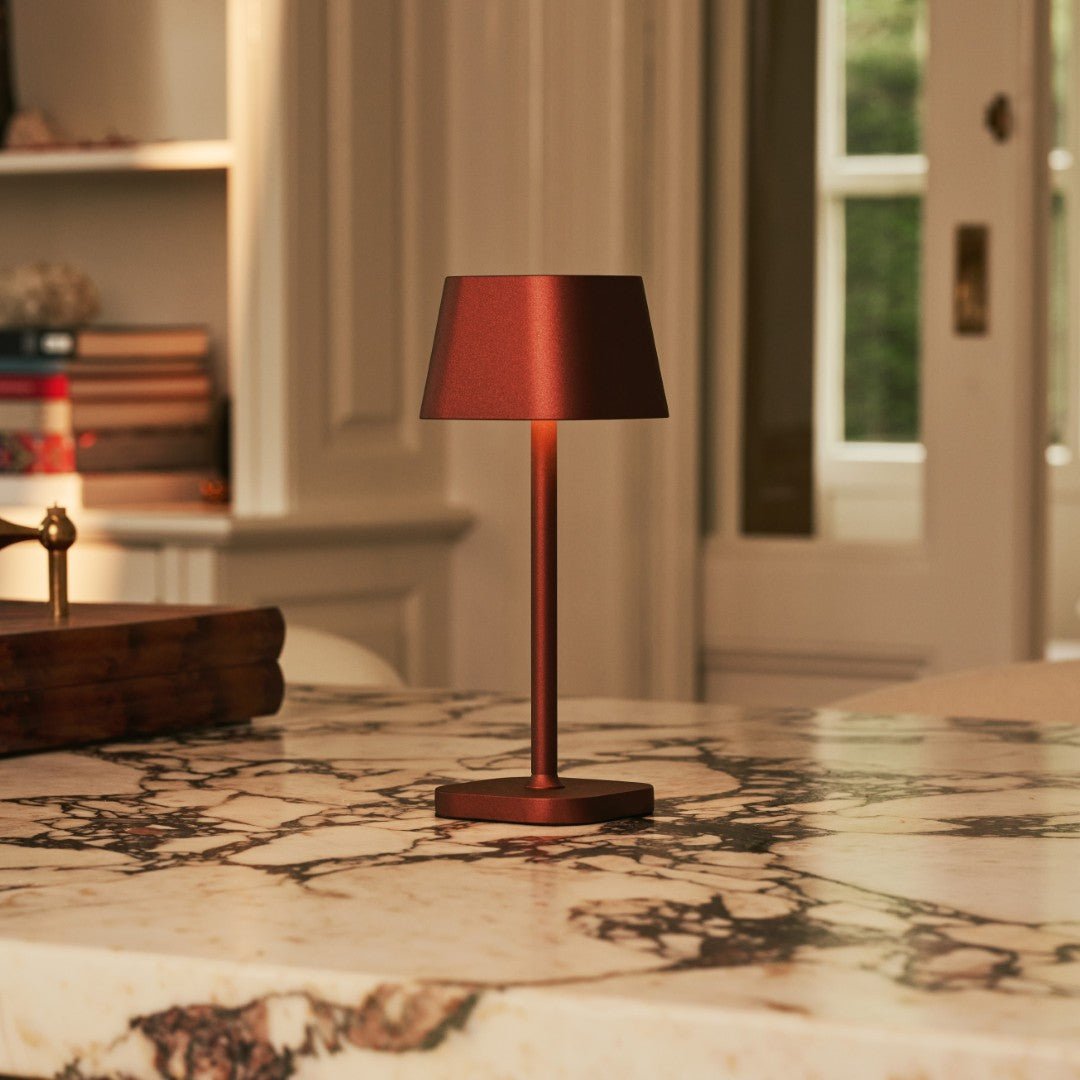 Aufladbare LED Tischlampe AVA Bronze dimmbar kabellos