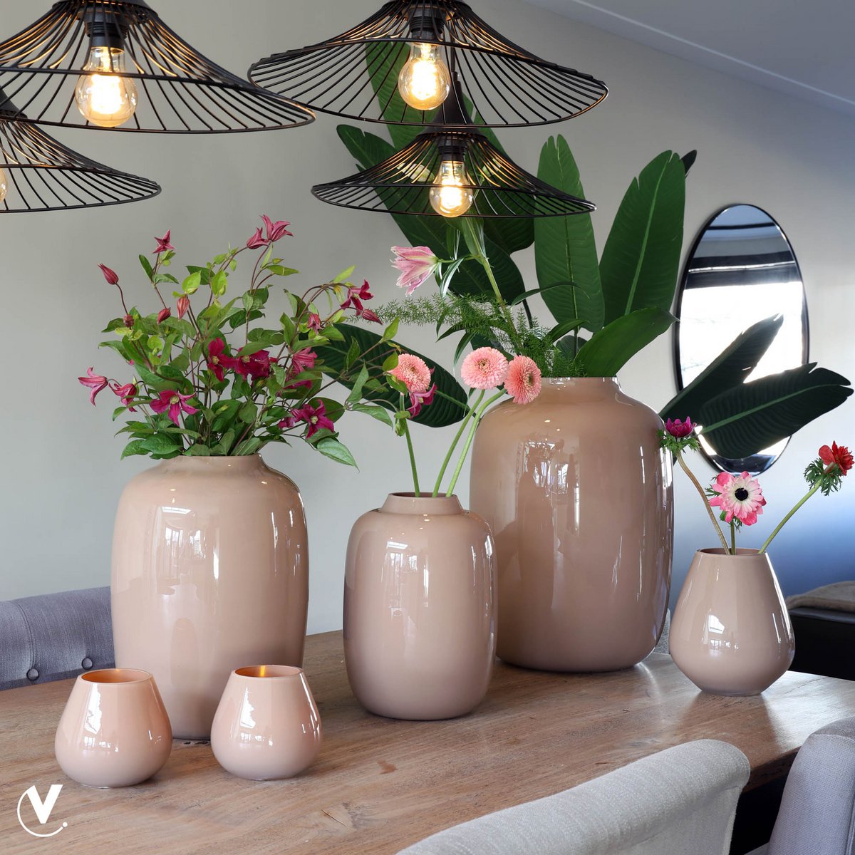 Glasvase breit 29 cm für Blumen Glas mundgeblasen rosa