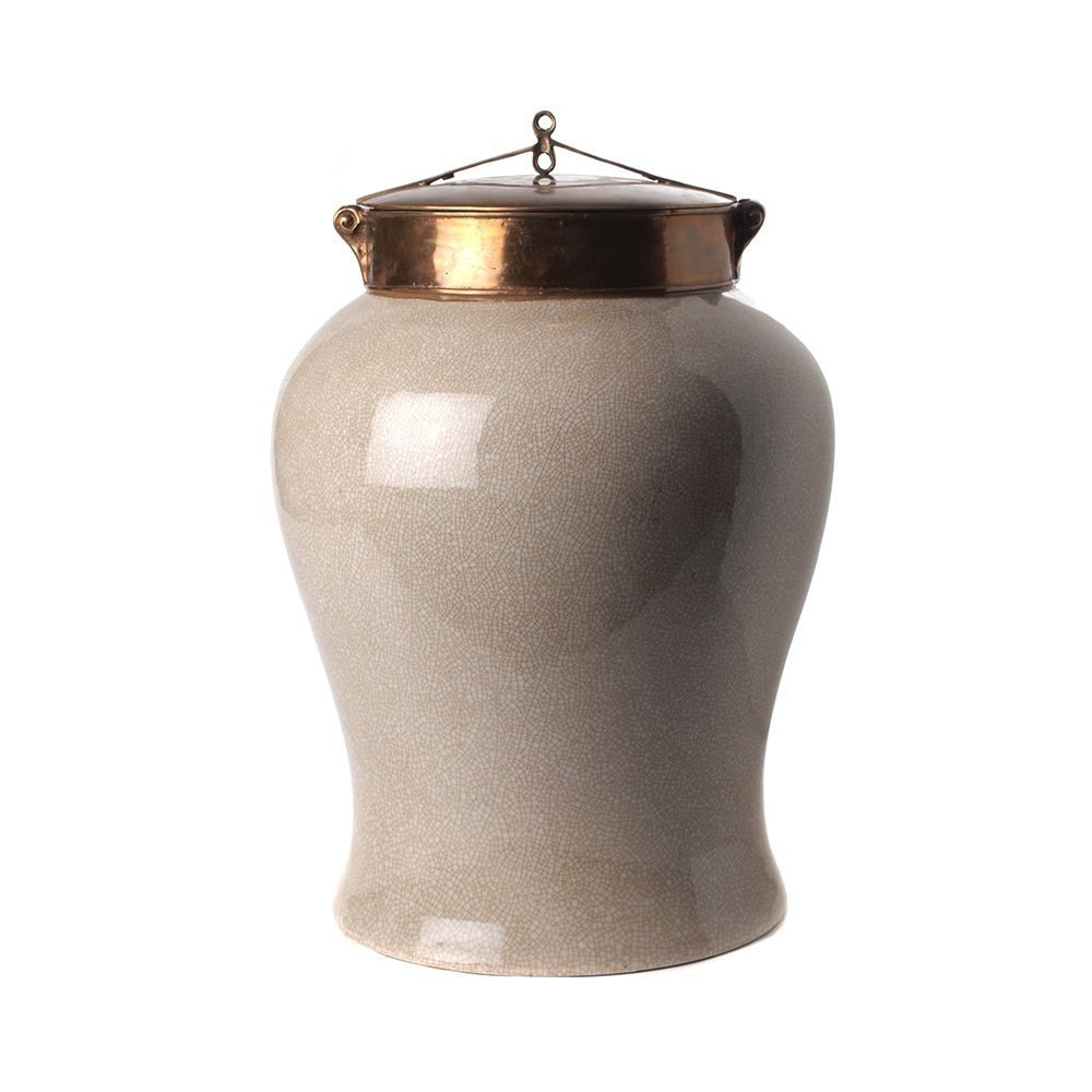 Vase aus Porzellan mit Deckel aus Bronze in weiß mit Krakele Antiklook
