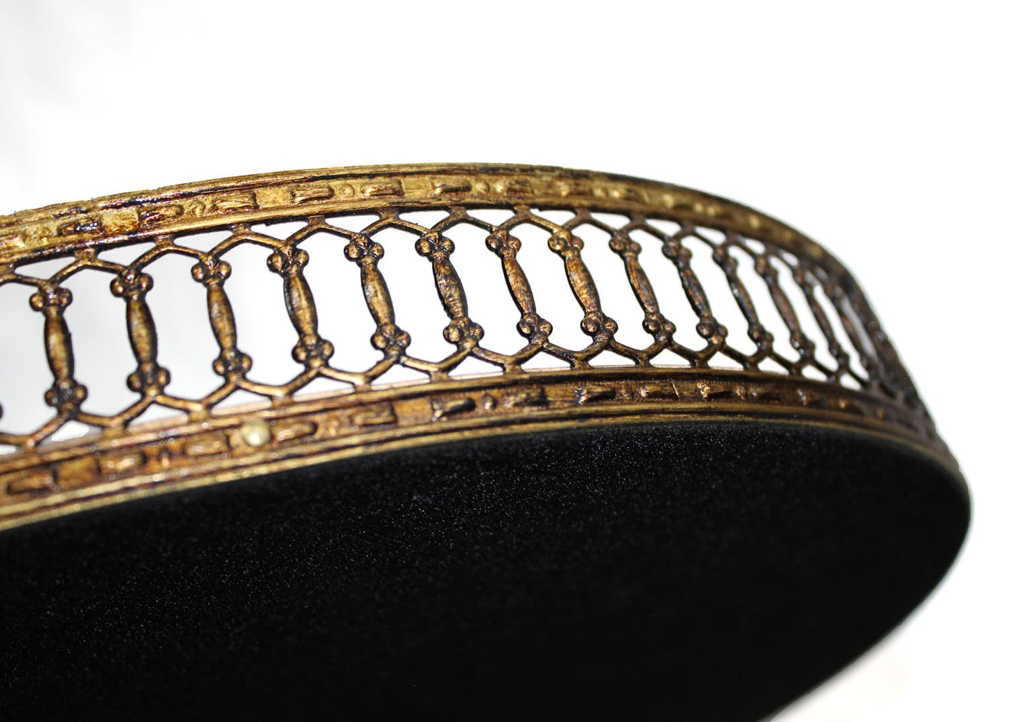 Signature tray oval cream dark grey FC-115