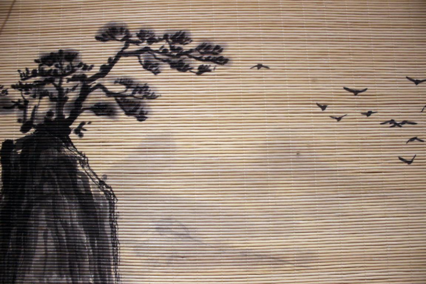 handbemalter Wandschmuck aus Bambus