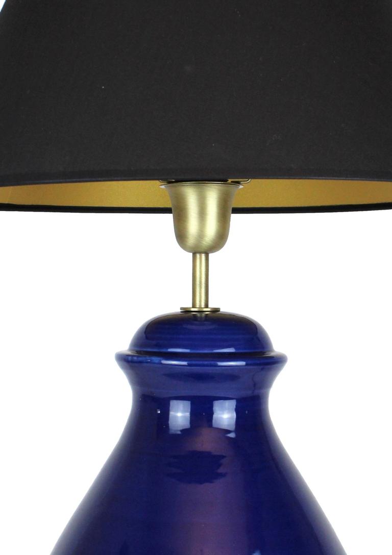 blaue Tischlampe aus Keramik mit Messinggestänge