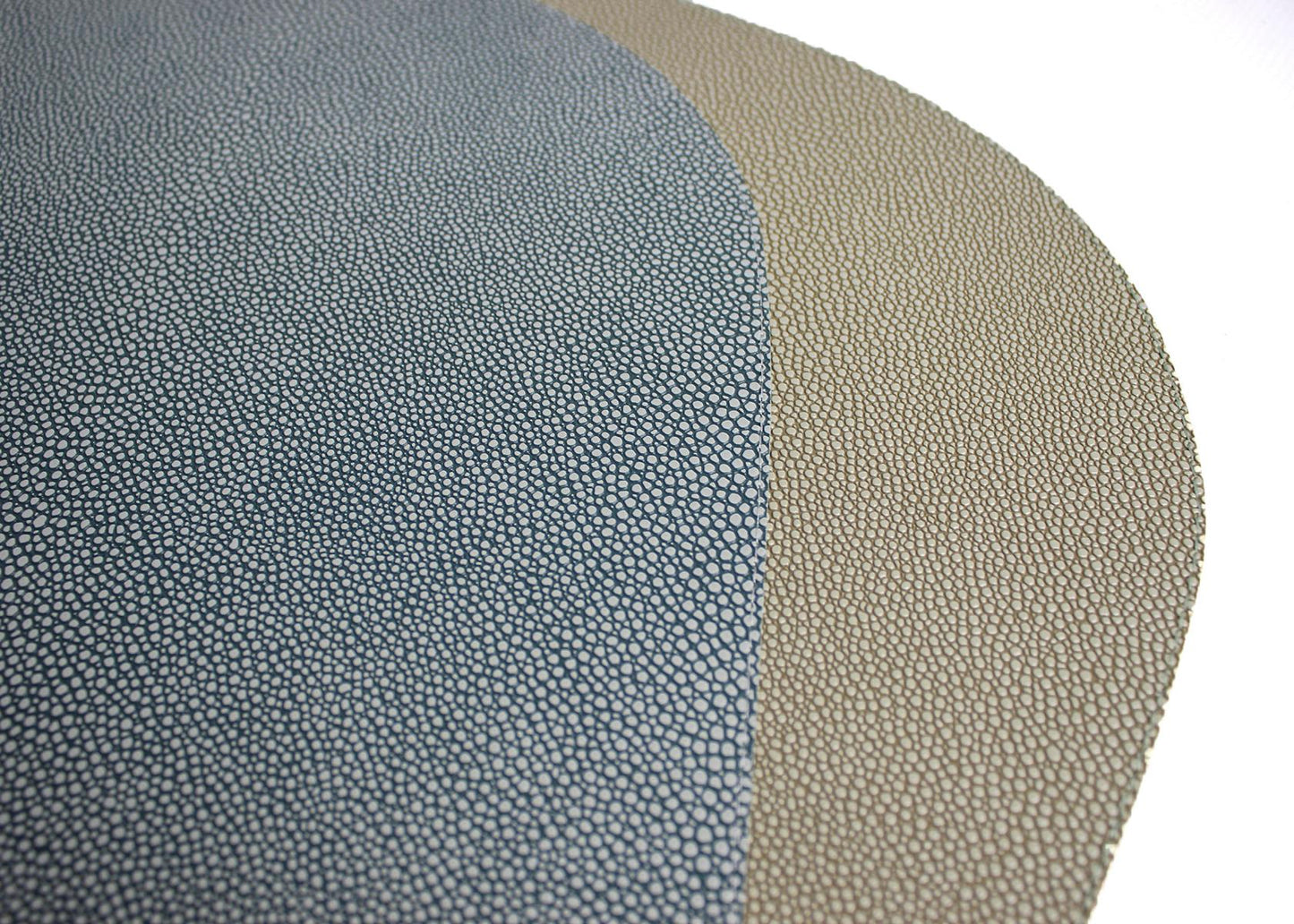 Signature 6 sets de table ovales Galuchat