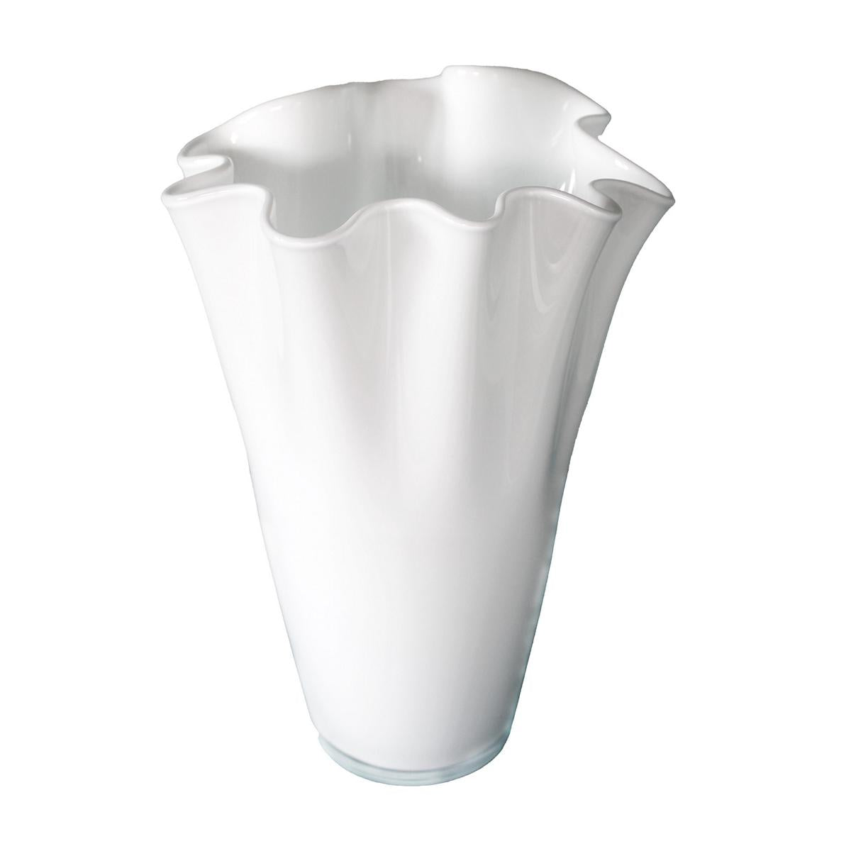 Glasvase weiß gewellt in 30 cm mundgeblasen