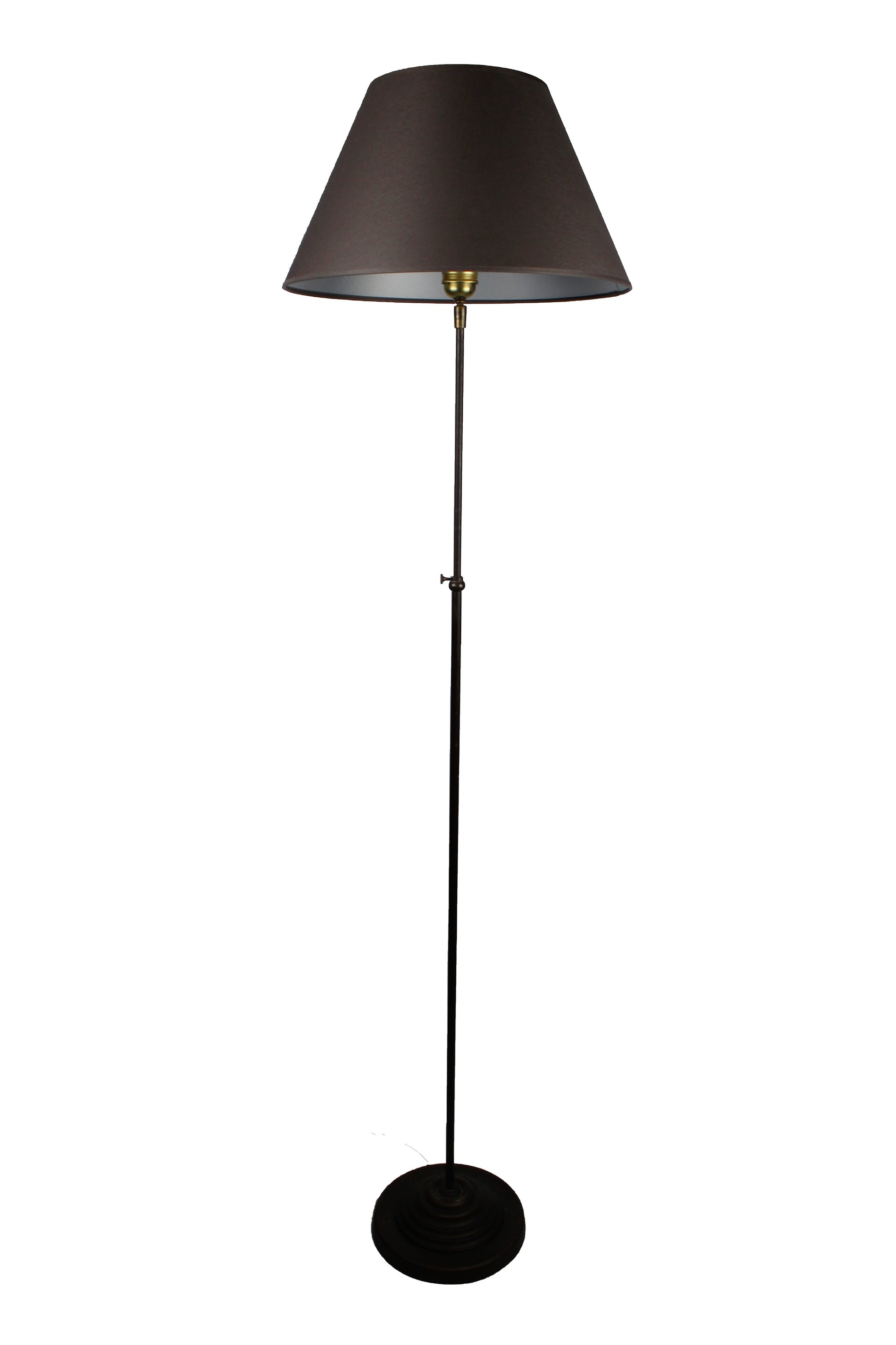 Stehlampe Metall dunkelbraun mit konischem Schirm dunkelgrau innen silber