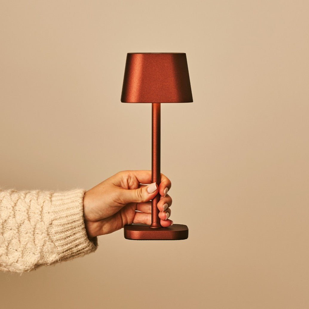 Aufladbare LED Tischlampe AVA Bronze dimmbar kabellos
