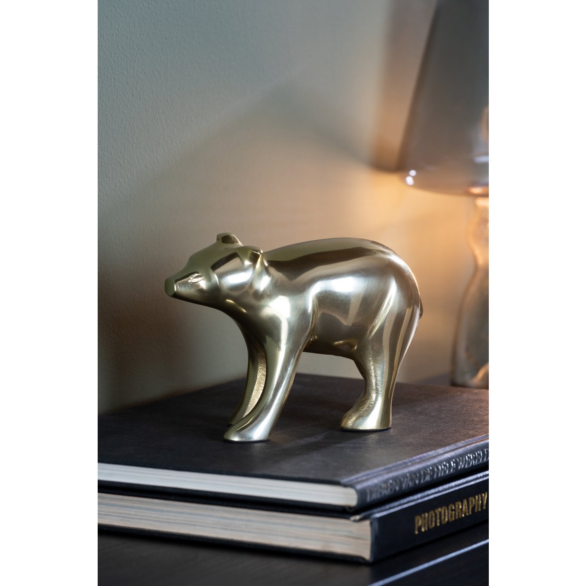 Bärenfigur Gold 15 cm – glänzende Dekofigur von Present Time