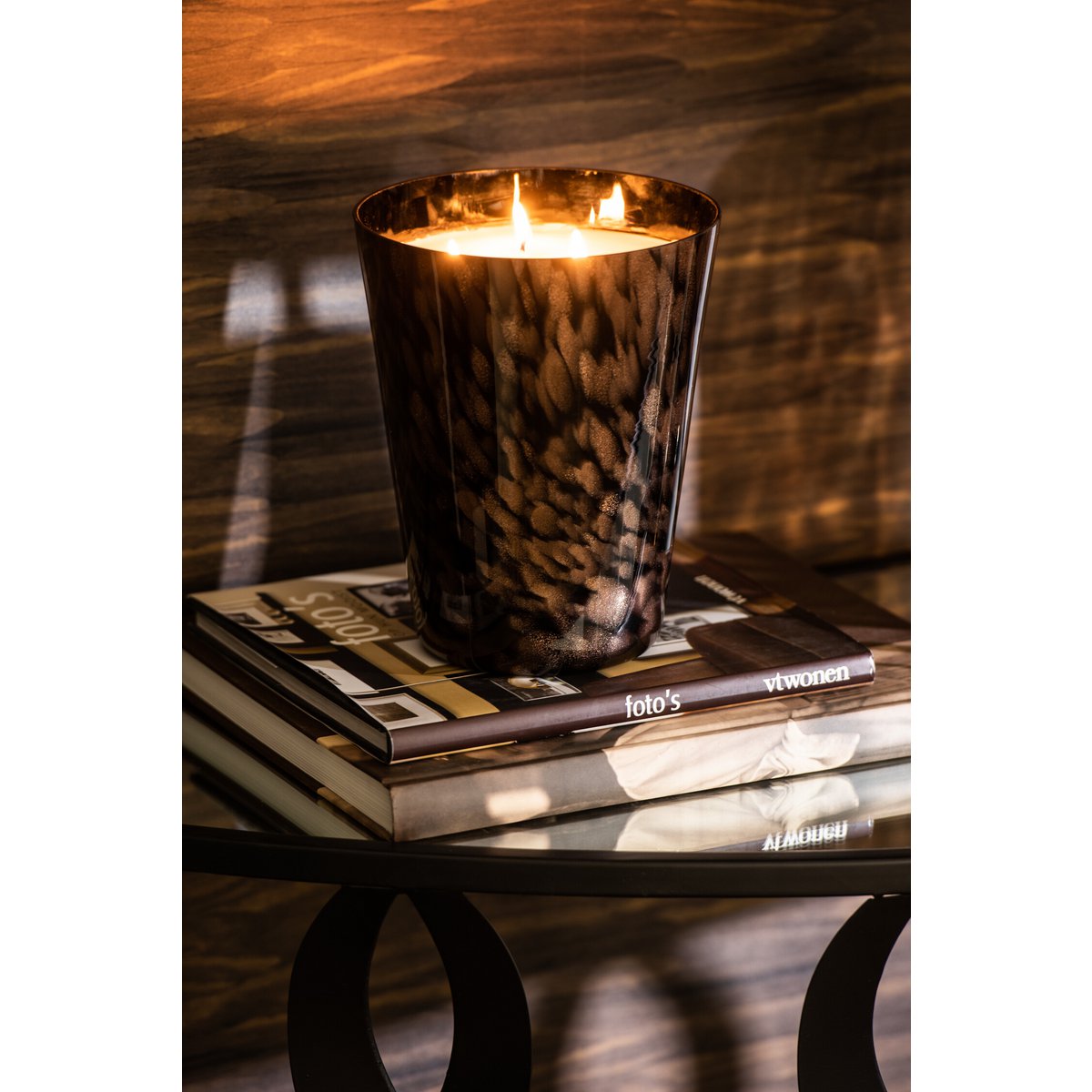 J-Line Scented Candle Noa Sandalwood Black/Gold Large