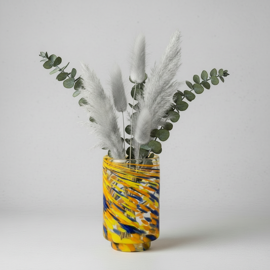 Katalogbild mit grauem Pampasgras und Eukalyptus